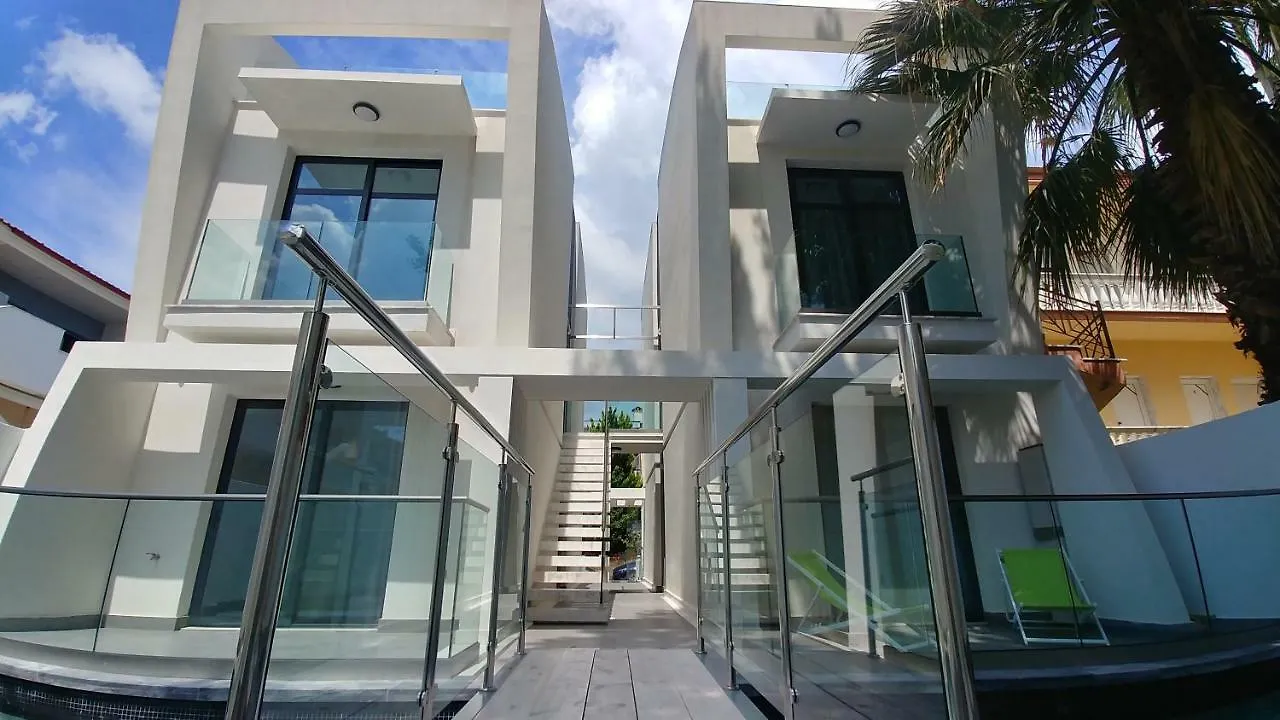 Opensky Lux Apartment Kallithea