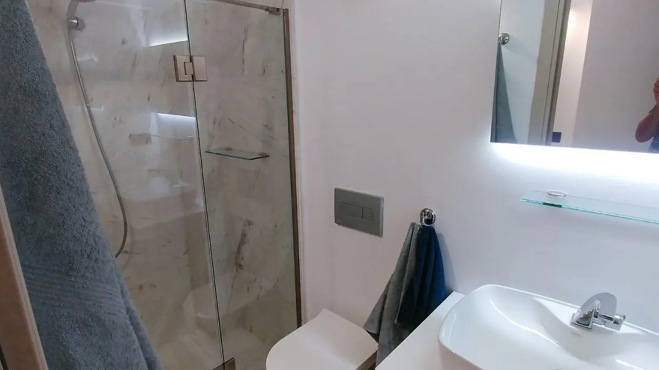 Opensky Lux Apartment Kallithea